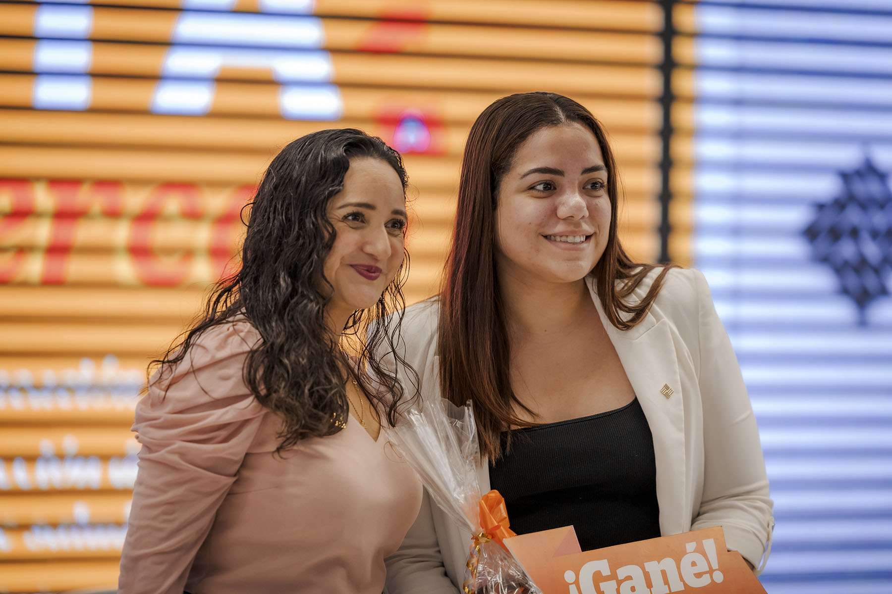 26 / 68 - La Meta Está Cerca: Clausura de Maestrías y Diplomado 26 / 68 - La Meta Está Cerca: Clausura de Maestrías y Diplomado