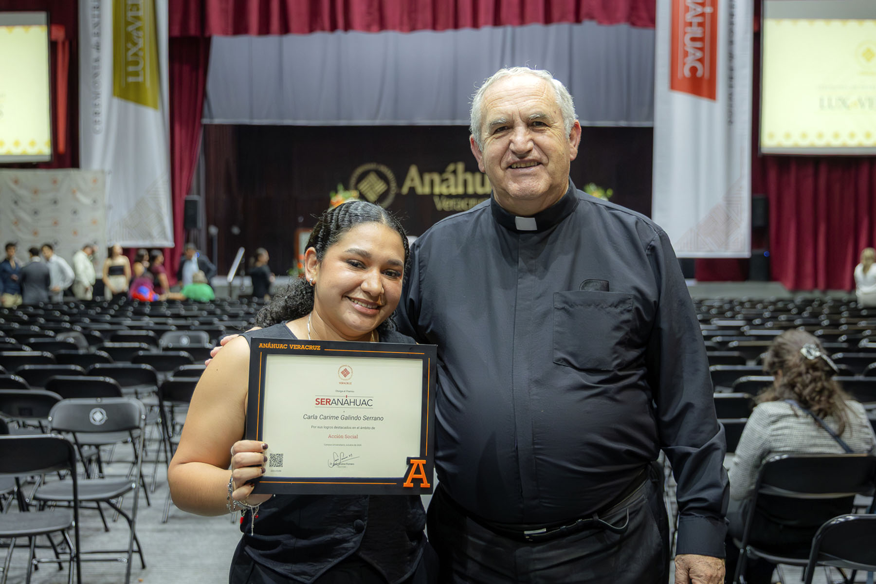 88 / 88 - Premios Lux et Veritas: Galería 88 / 88 - Premios Lux et Veritas: Galería