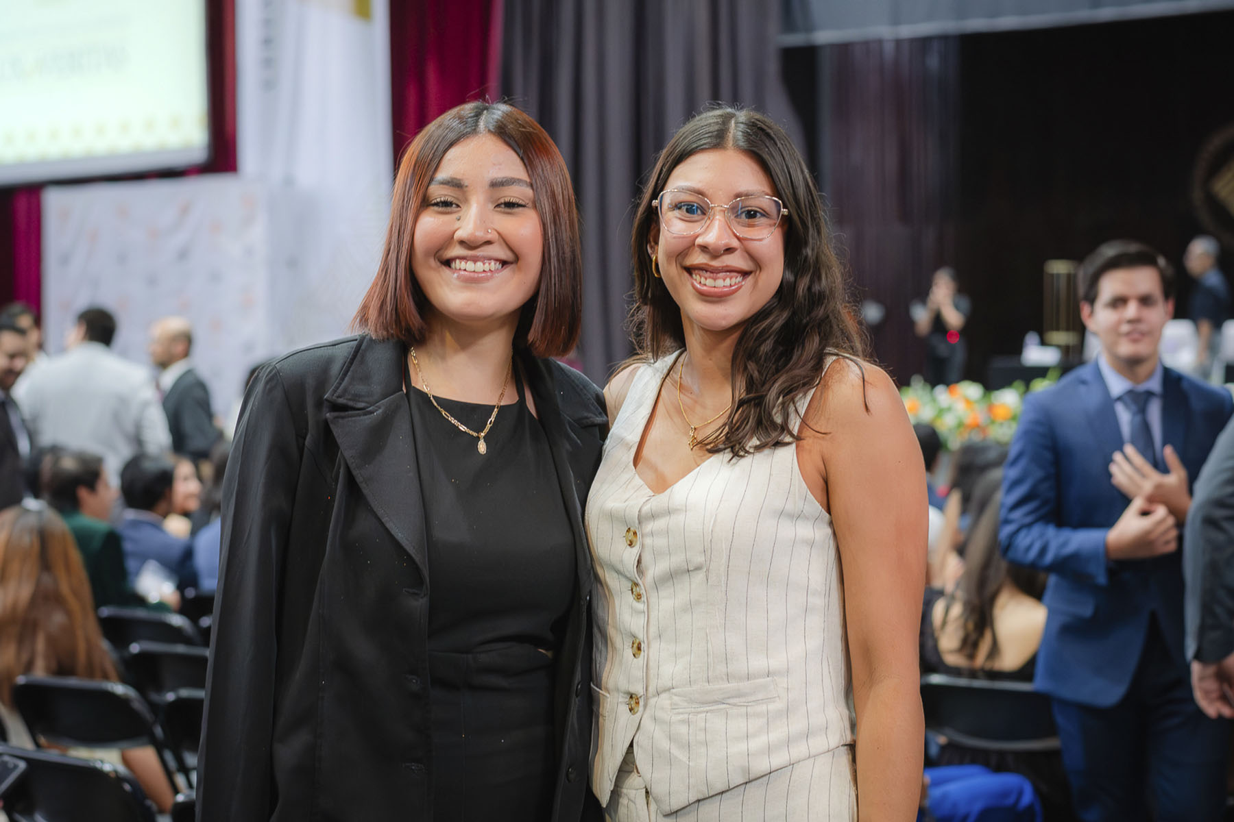 2 / 88 - Premios Lux et Veritas: Galería 2 / 88 - Premios Lux et Veritas: Galería