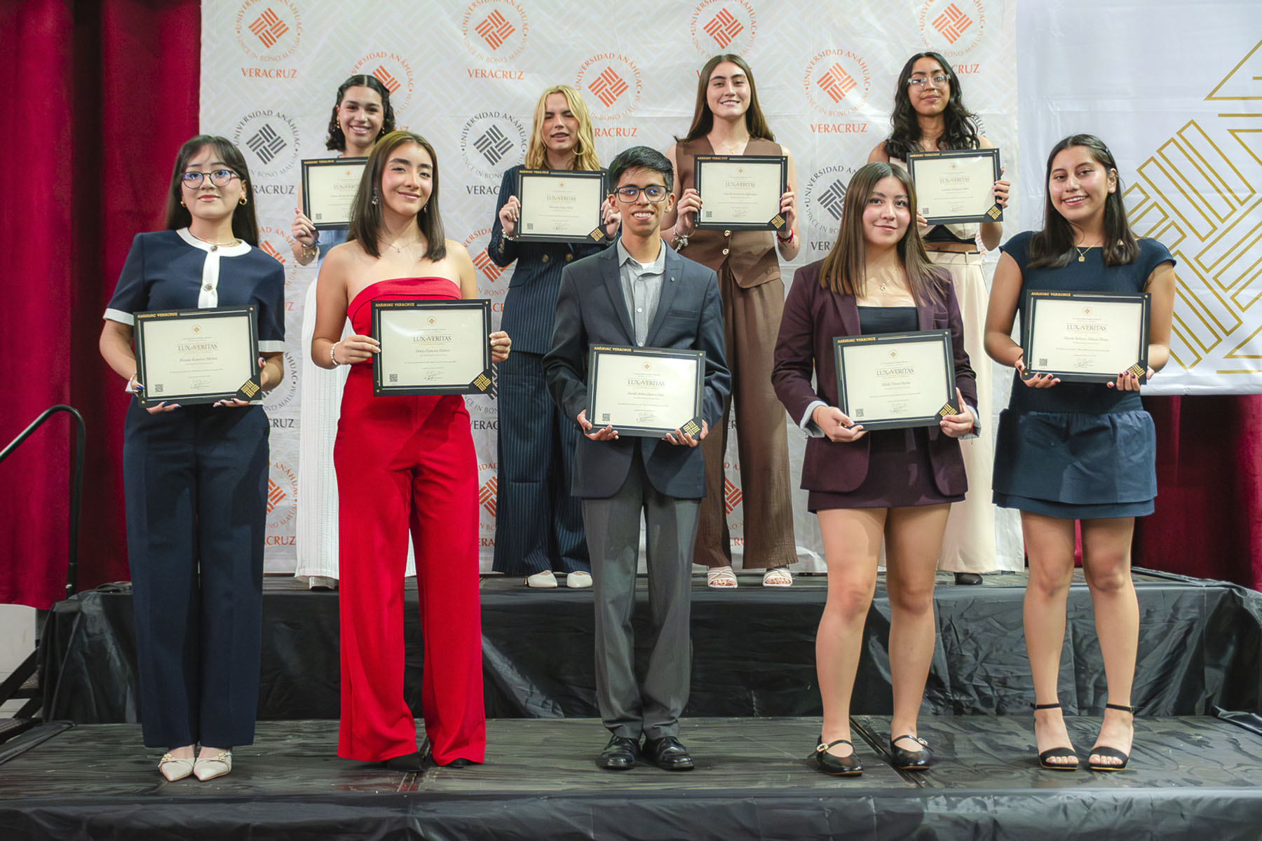 26 / 88 - Premios Lux et Veritas: Galería 26 / 88 - Premios Lux et Veritas: Galería