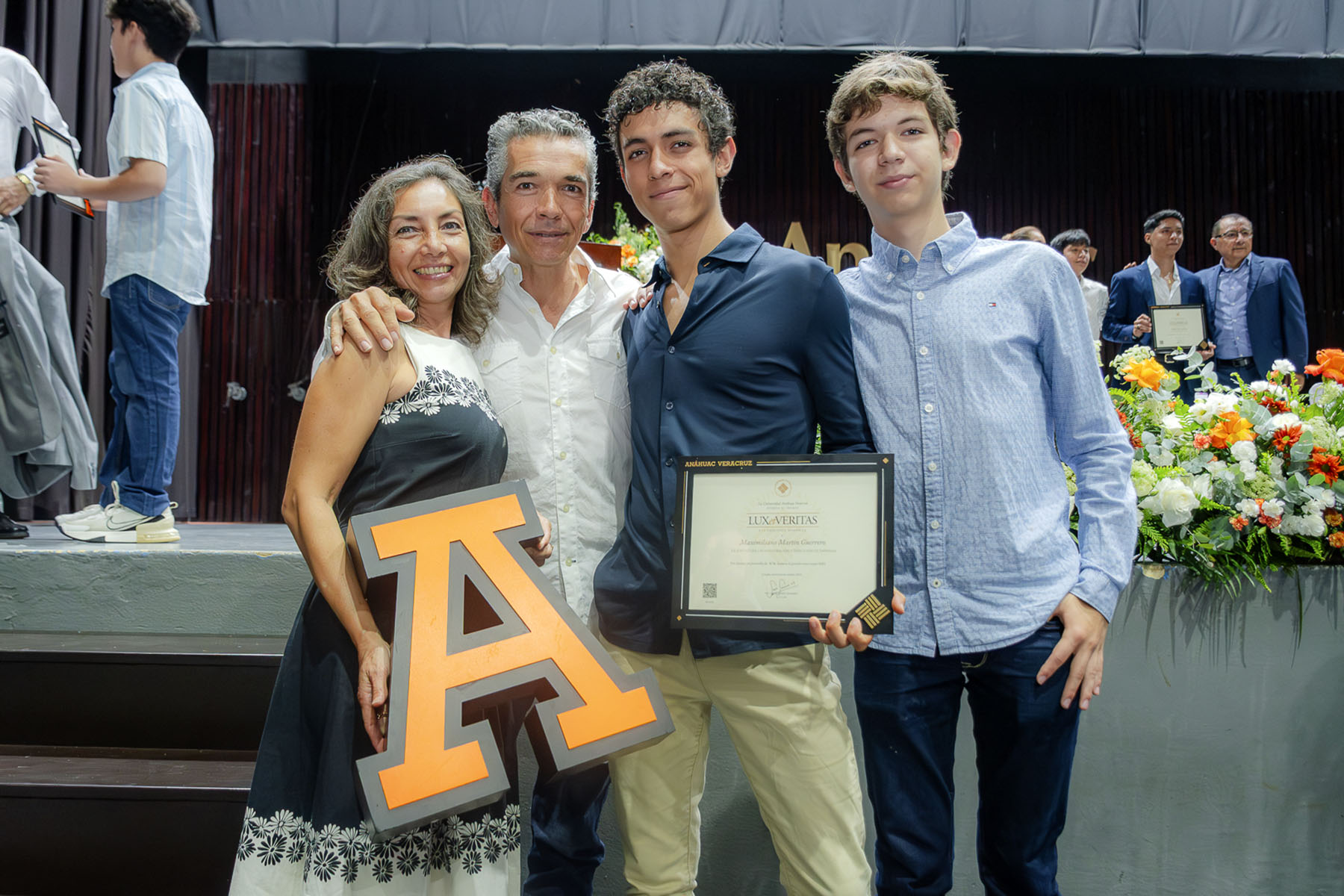 62 / 88 - Premios Lux et Veritas: Galería 62 / 88 - Premios Lux et Veritas: Galería