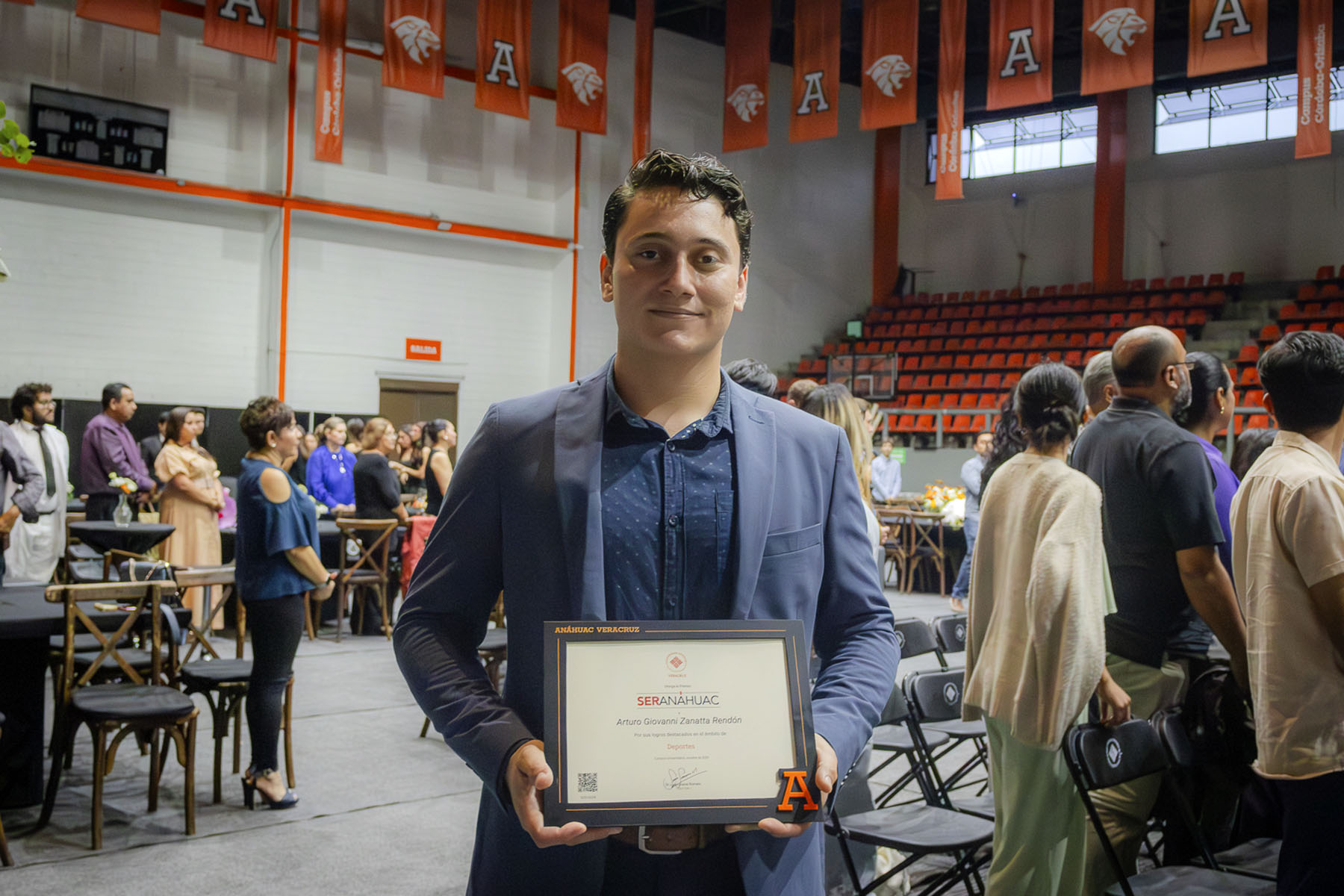 29 / 88 - Premios Lux et Veritas: Galería 29 / 88 - Premios Lux et Veritas: Galería