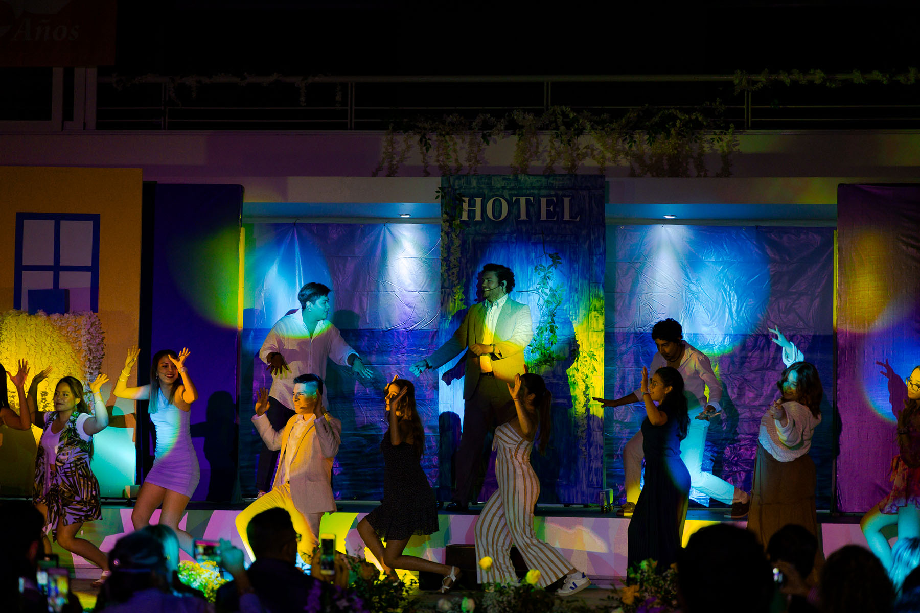 79 / 91 - Arte y Cultura 79 / 91 - Arte y Cultura