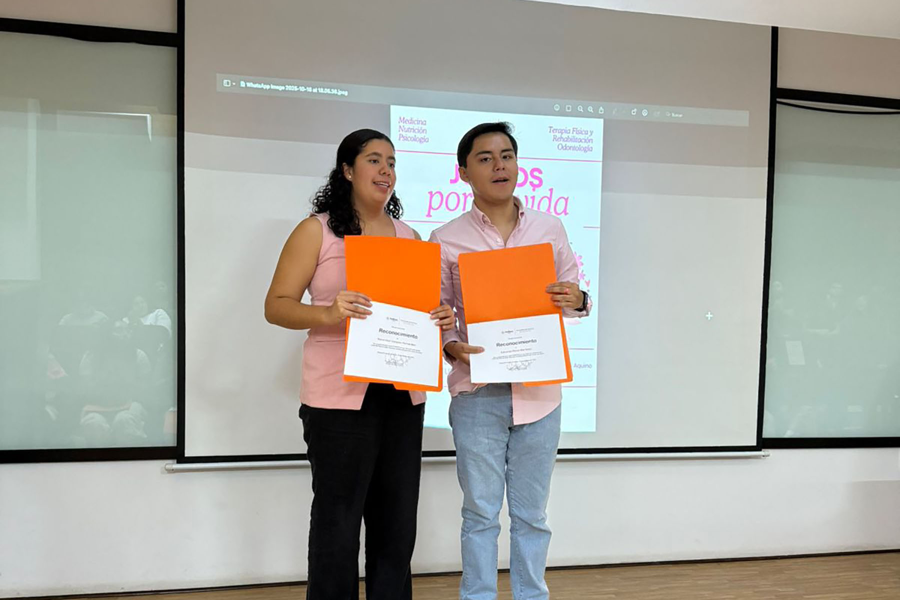 4 / 8 - Día Mundial Contra el Cáncer de Mama 4 / 8 - Día Mundial Contra el Cáncer de Mama