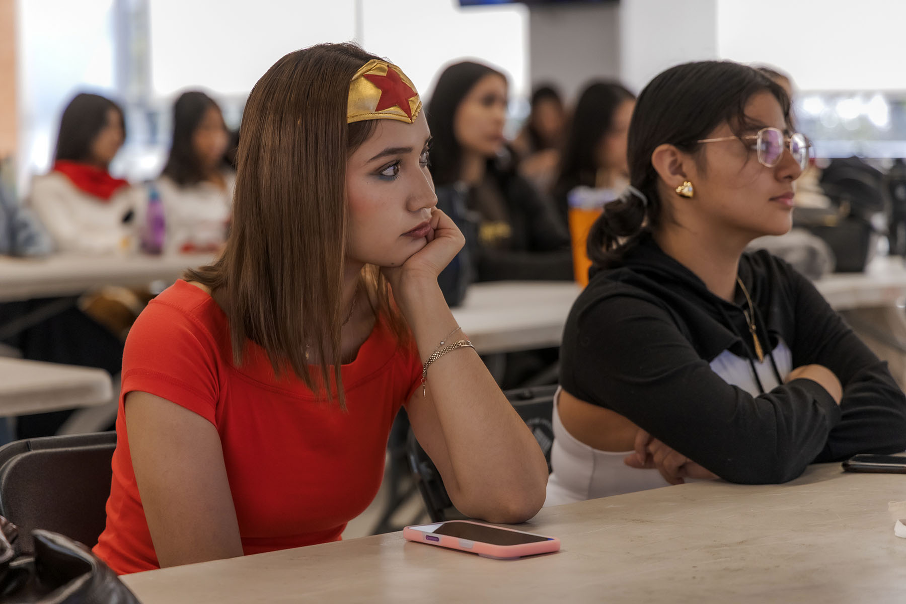 4 / 20 - Día del Diseñador de Moda 4 / 20 - Día del Diseñador de Moda