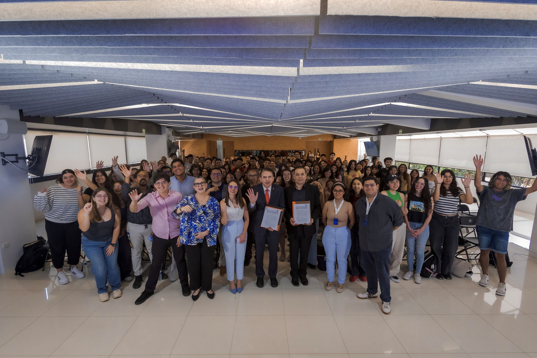 13 / 15 - Firma de Convenio con CANACINE Veracruz 13 / 15 - Firma de Convenio con CANACINE Veracruz