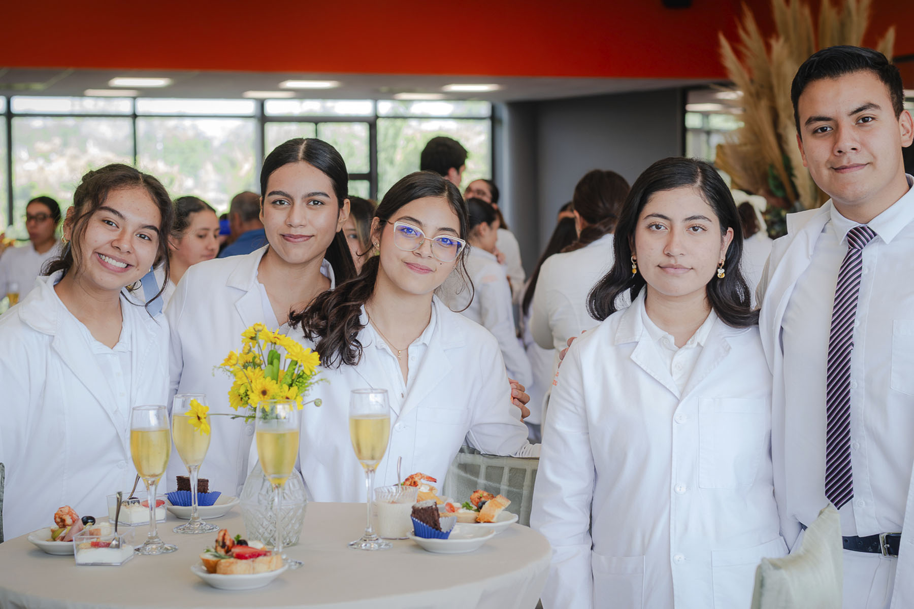 36 / 40 - Homenaje al Dr. Leonardo Verduzco Rodríguez en el Marco del Día del Médico 36 / 40 - Homenaje al Dr. Leonardo Verduzco Rodríguez en el Marco del Día del Médico