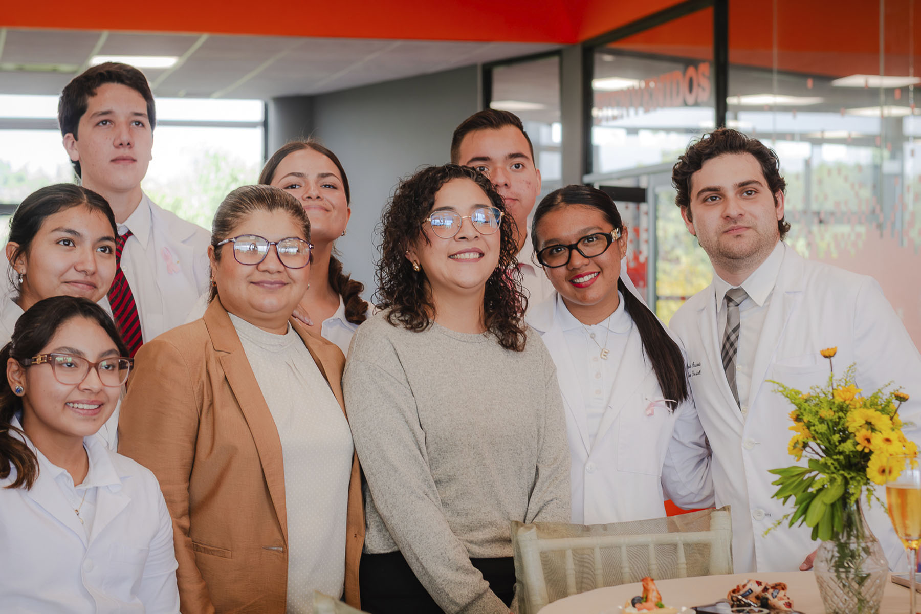 37 / 40 - Homenaje al Dr. Leonardo Verduzco Rodríguez en el Marco del Día del Médico 37 / 40 - Homenaje al Dr. Leonardo Verduzco Rodríguez en el Marco del Día del Médico