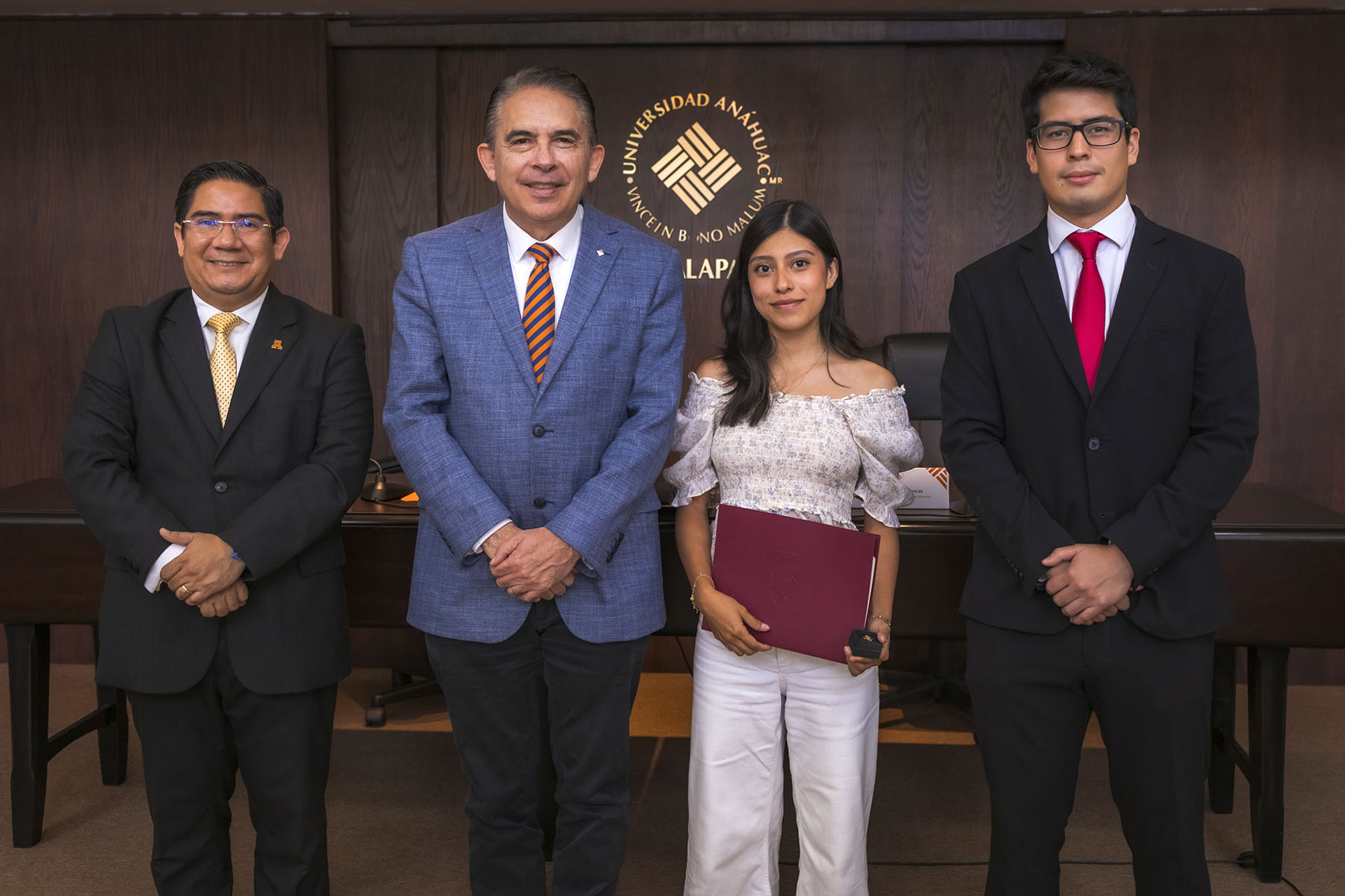 9 / 52 - Nombramiento de Alumnos Consejeros Consultivos Académicos 2025-2026 9 / 52 - Nombramiento de Alumnos Consejeros Consultivos Académicos 2025-2026