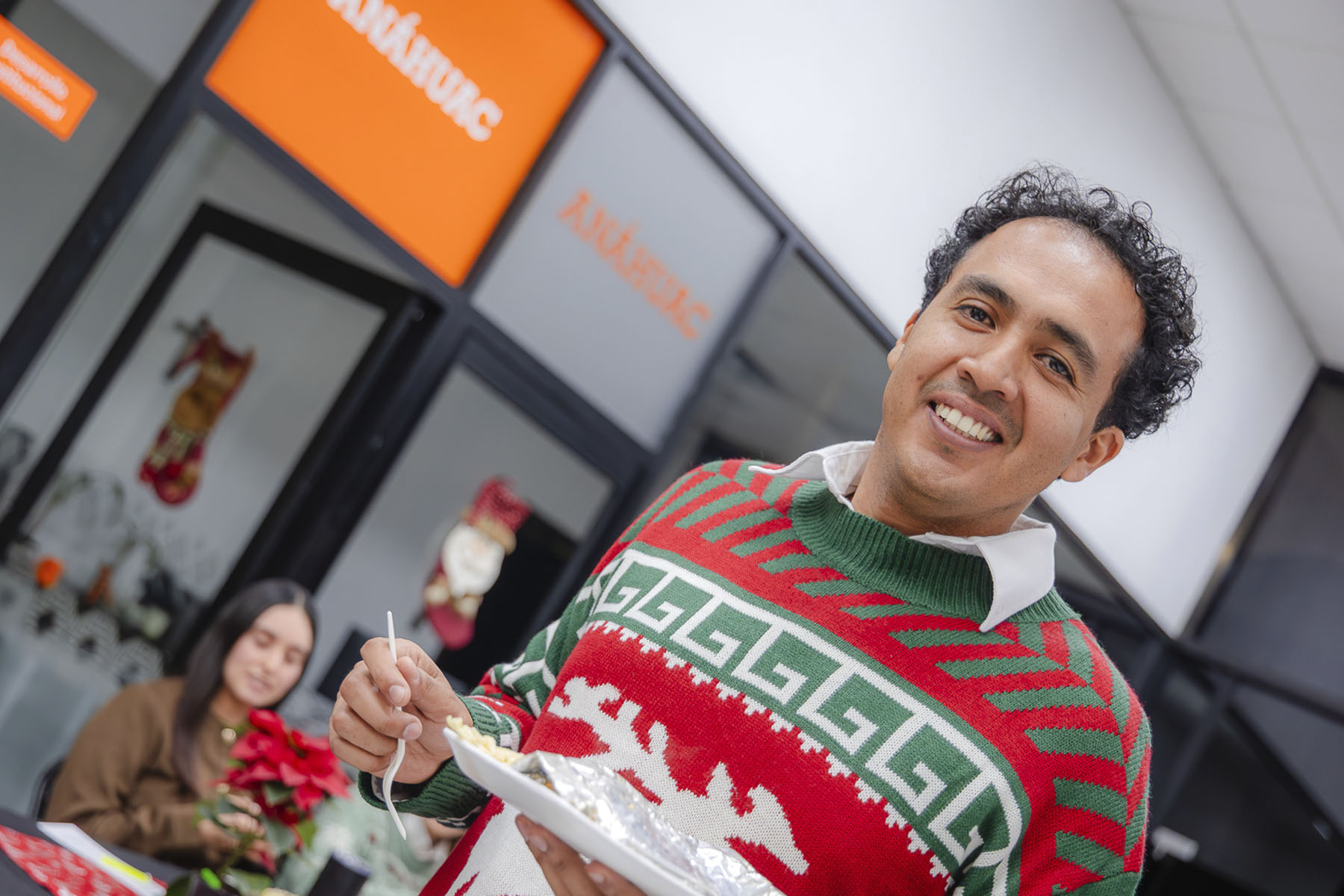 13 / 32 - Christmas Break de Posgrados 13 / 32 - Christmas Break de Posgrados