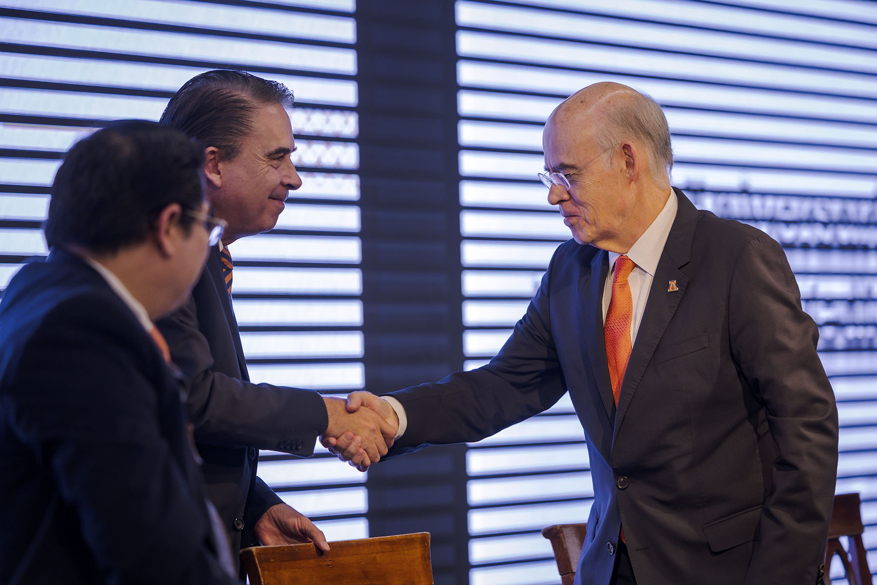 22 / 25 - La Escuela de Medicina Celebra 10 Años de Excelencia, Vocación y Liderazgo de Acción 22 / 25 - La Escuela de Medicina Celebra 10 Años de Excelencia, Vocación y Liderazgo de Acción
