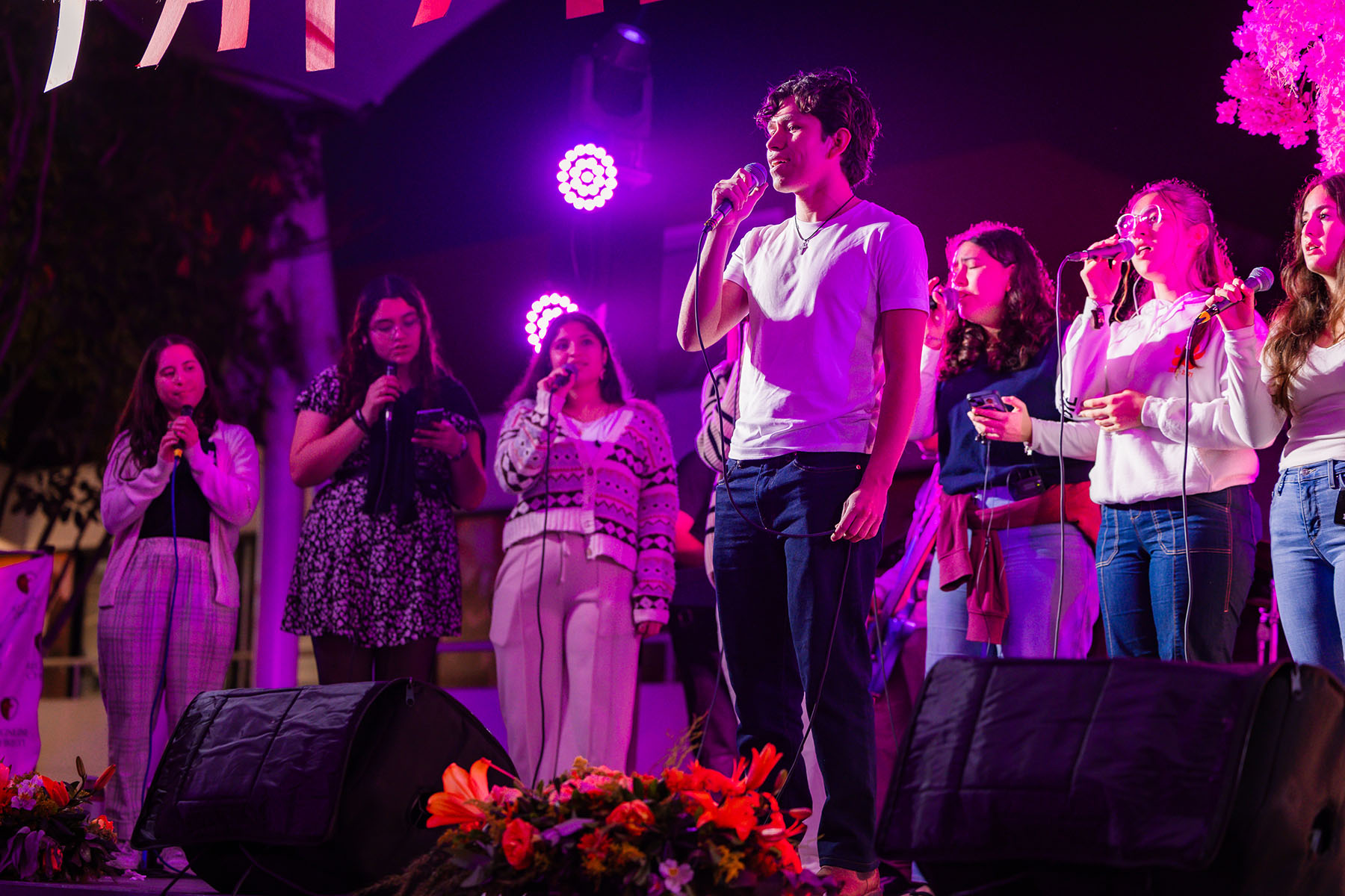 24 / 30 - Faith Fest: una Experiencia de Fe, Alegría y Formación Integral 24 / 30 - Faith Fest: una Experiencia de Fe, Alegría y Formación Integral