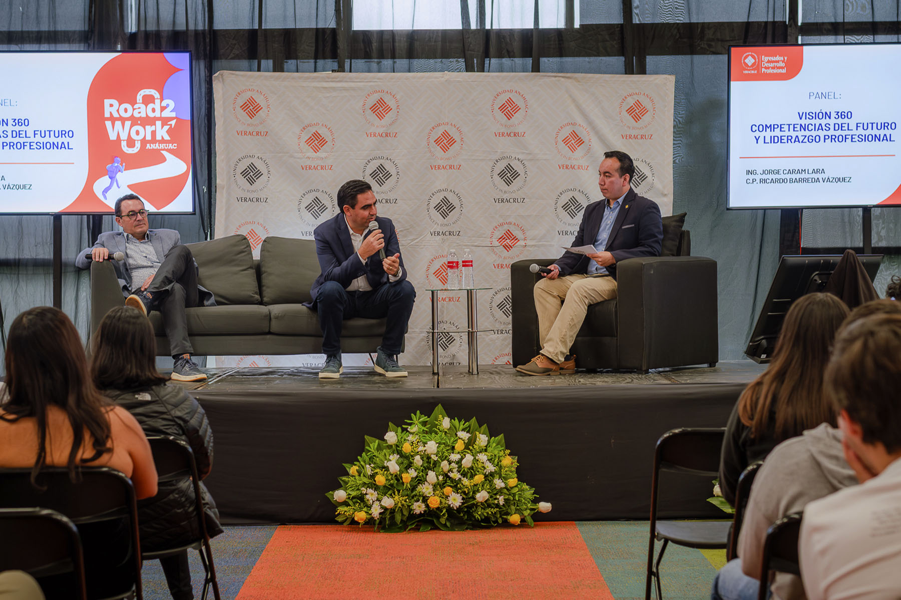 26 / 40 - Road2Work: Conecta a Más de 230 Estudiantes con el Mercado Laboral 26 / 40 - Road2Work: Conecta a Más de 230 Estudiantes con el Mercado Laboral