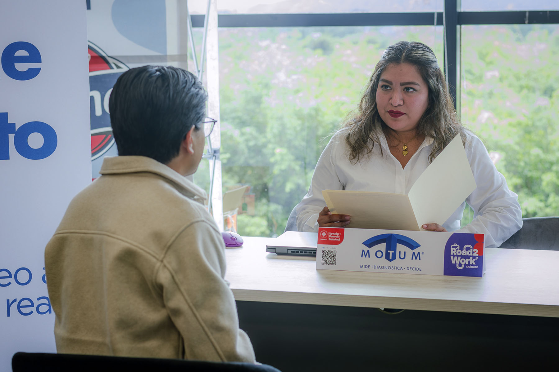 30 / 40 - Road2Work: Conecta a Más de 230 Estudiantes con el Mercado Laboral 30 / 40 - Road2Work: Conecta a Más de 230 Estudiantes con el Mercado Laboral