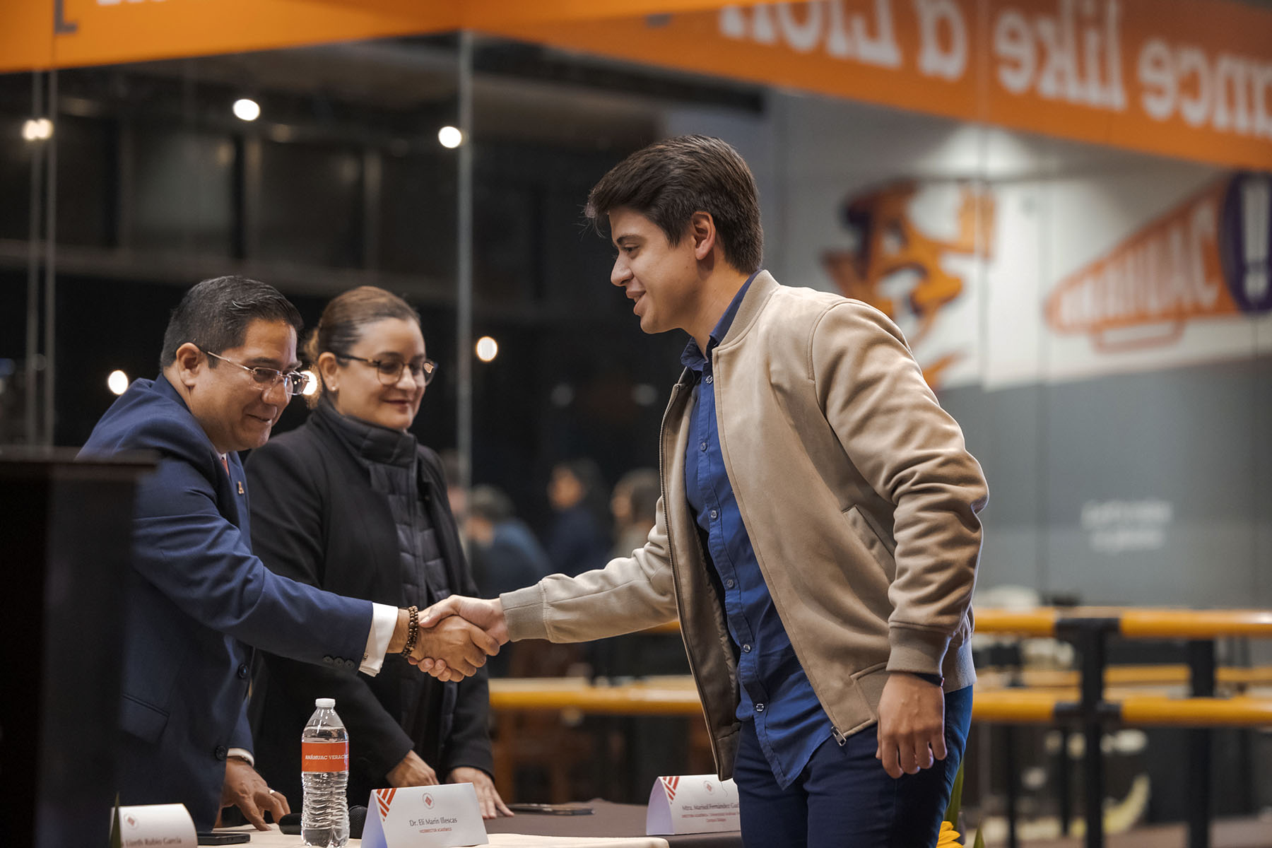 9 / 47 - Clausura de Diplomados 9 / 47 - Clausura de Diplomados