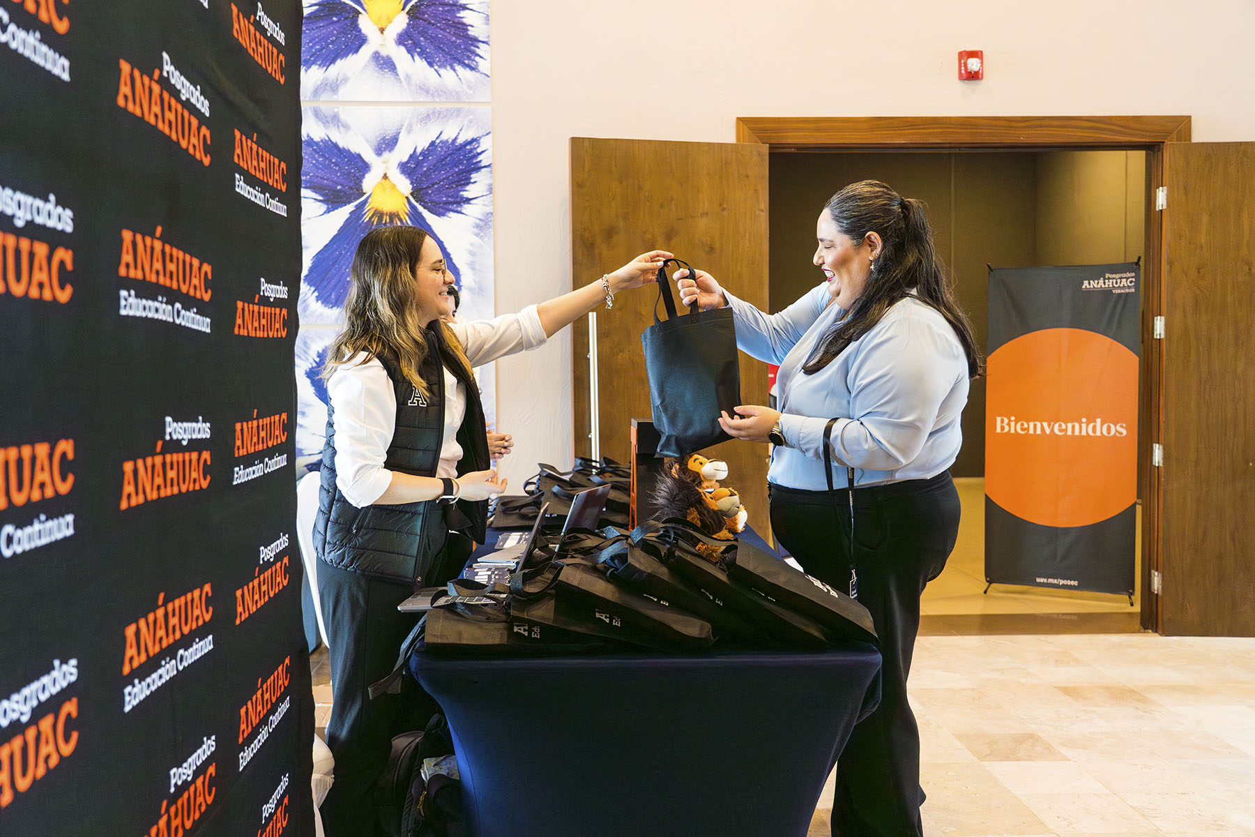 1 / 45 - Encuentro de Líderes del Talento Humano Veracruz 1 / 45 - Encuentro de Líderes del Talento Humano Veracruz