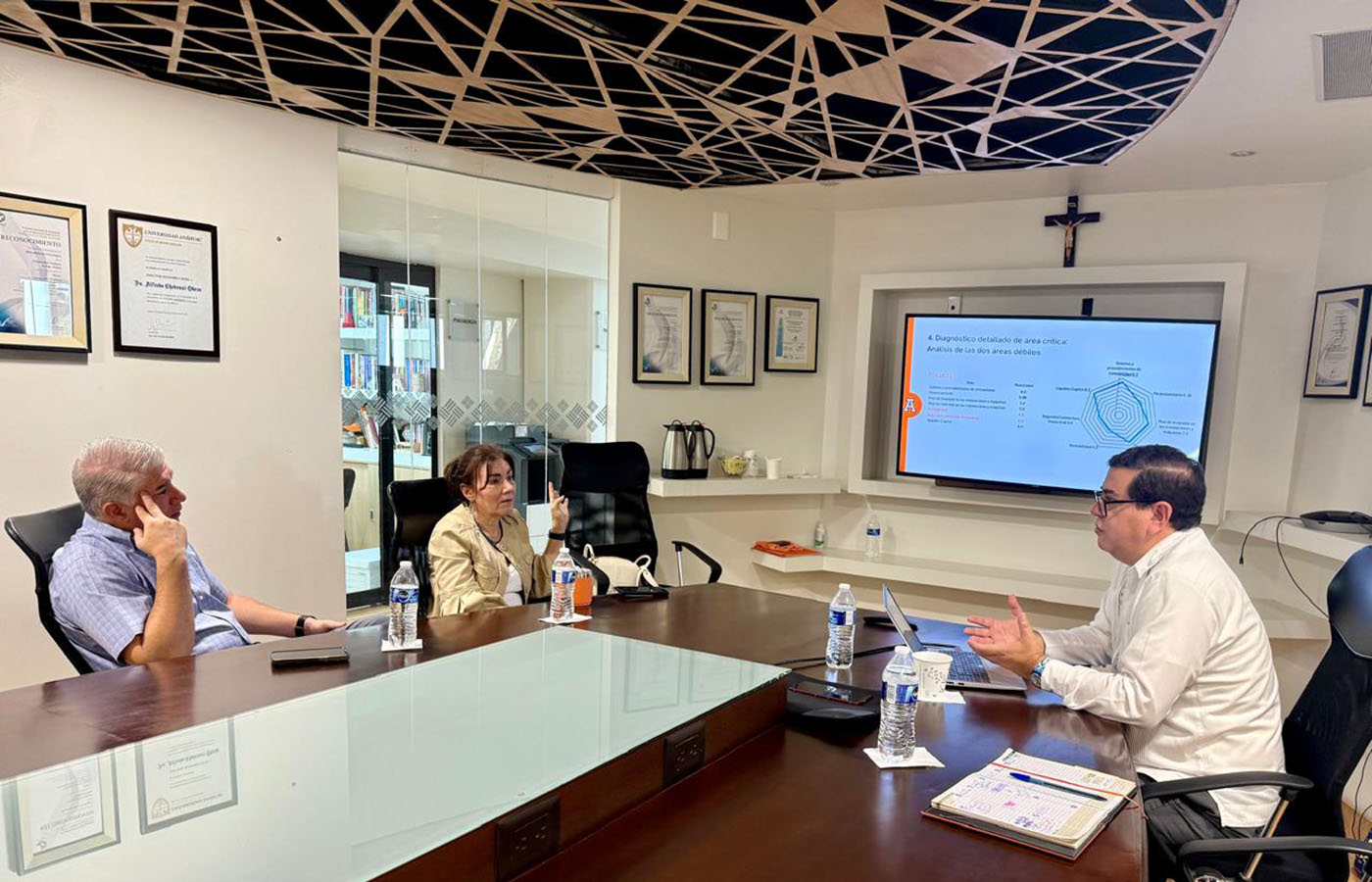 2 / 5 - Aceleradora de Empresas Anáhuac: Escala tu Empresa con Visión y Expertos 2 / 5 - Aceleradora de Empresas Anáhuac: Escala tu Empresa con Visión y Expertos