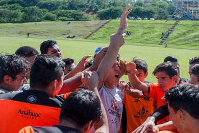 Victoria en Fútbol y Octava Jornada ABE