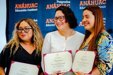 Clausura del Diplomado en Liderazgo y Desarrollo Gerencial en Hidrocarburos