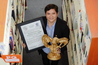 Docente de Ingeniería Recibe Reconocimiento Internacional