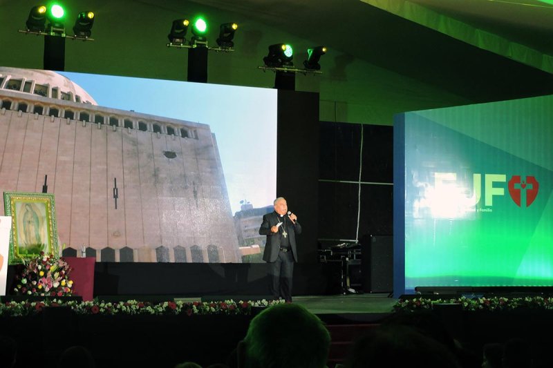 Mons. Danys Antoine Chahda, S.J., obispo de Alepo, Siria. 4 / 6 - Mons. Danys Antoine Chahda, S.J., obispo de Alepo, Siria.