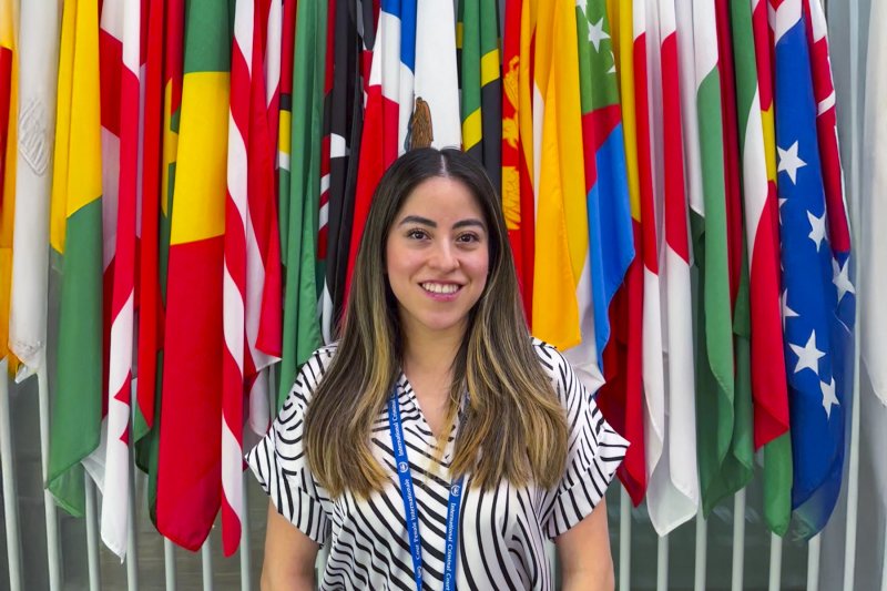 1 / 1 - Impulsando la Justicia Internacional con Liderazgo y Compromiso